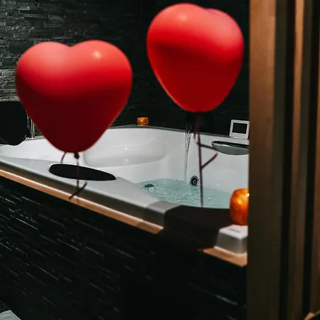La Maison D Aurore Loft Et Privatif Holiday home Couvin